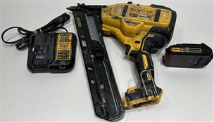 DEWALT DCN650